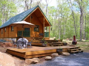 outdoor living - cabin multi-level deck