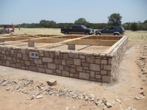 Crawl Space log cabin Foundation