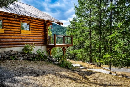 cozy log cabin